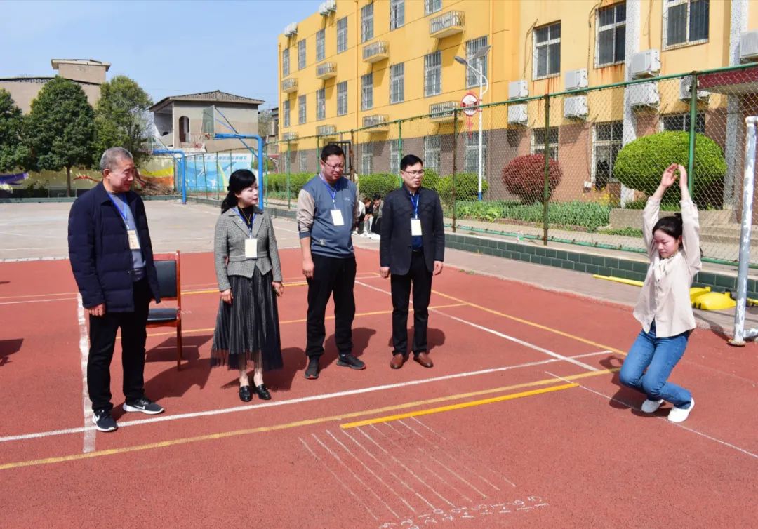 高三体育达标项目,高三体育达标测试标准