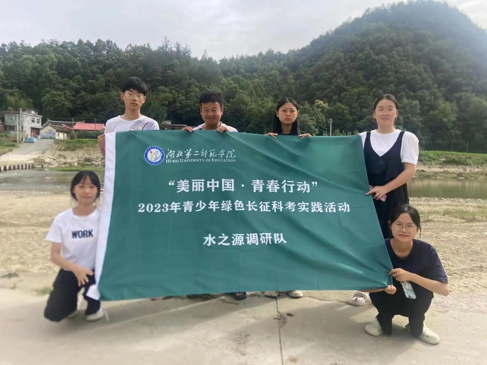 走进田间地头实践感悟二年级,走进故乡感受乡情作文