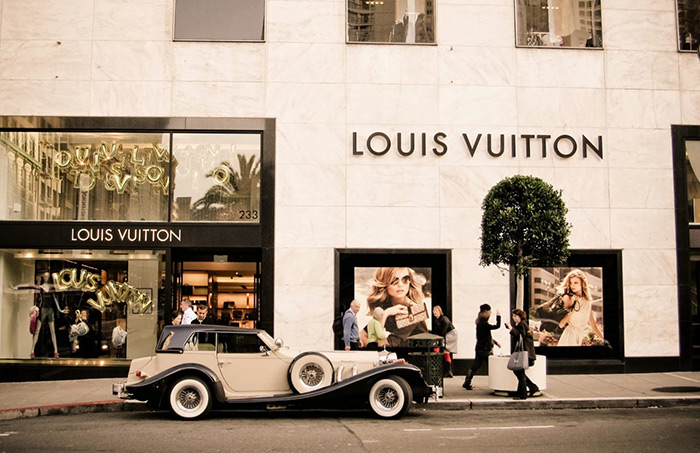 奢侈品2024发展趋势变化,2023奢侈品趋势