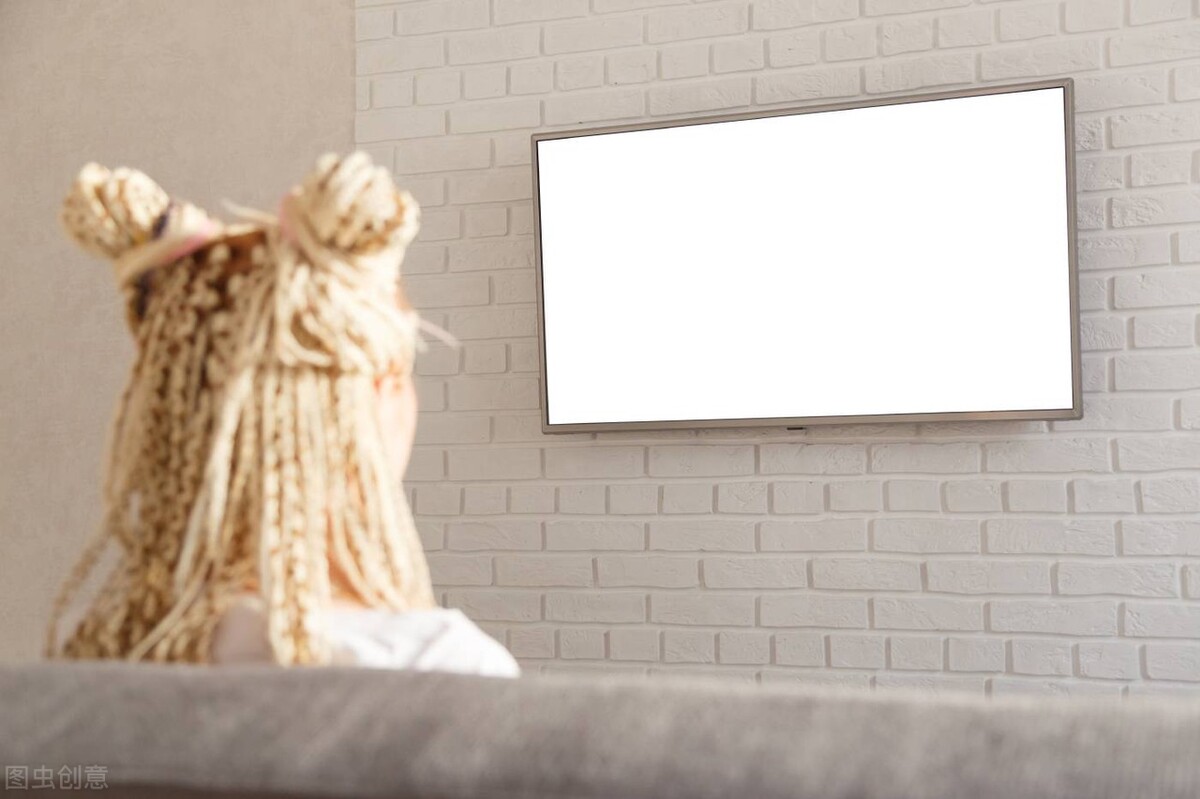 为了保护眼睛和屏幕应该低还是高,为了预防近视看见电视要干什么