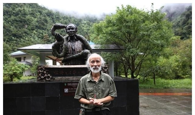 中国小青龙之称的蛇,比熊猫还珍稀的蛇