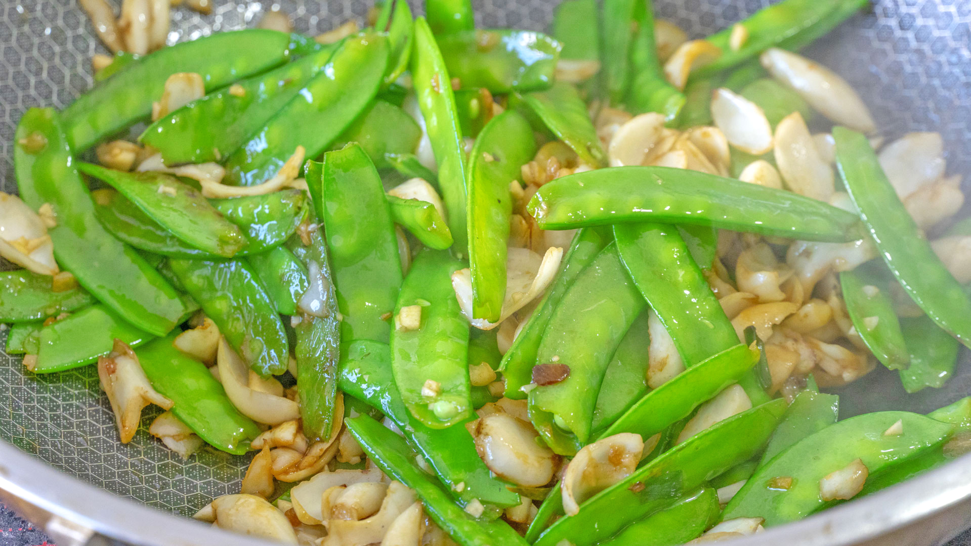 吃豆胜过吃肉六种养生豆家家都有,春吃豆赛过肉什么生肖