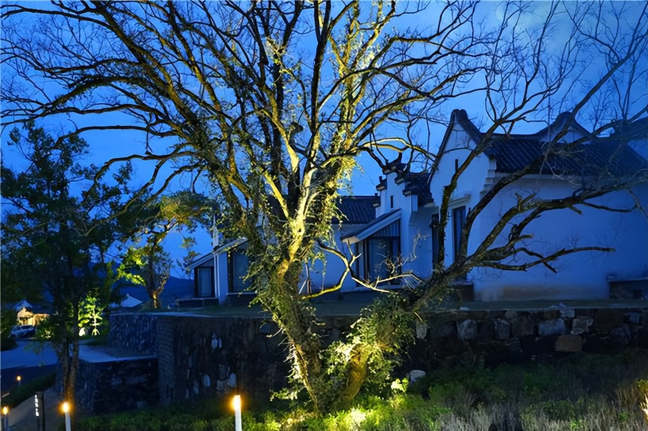 探秘秀丽山水,探秘黄山村