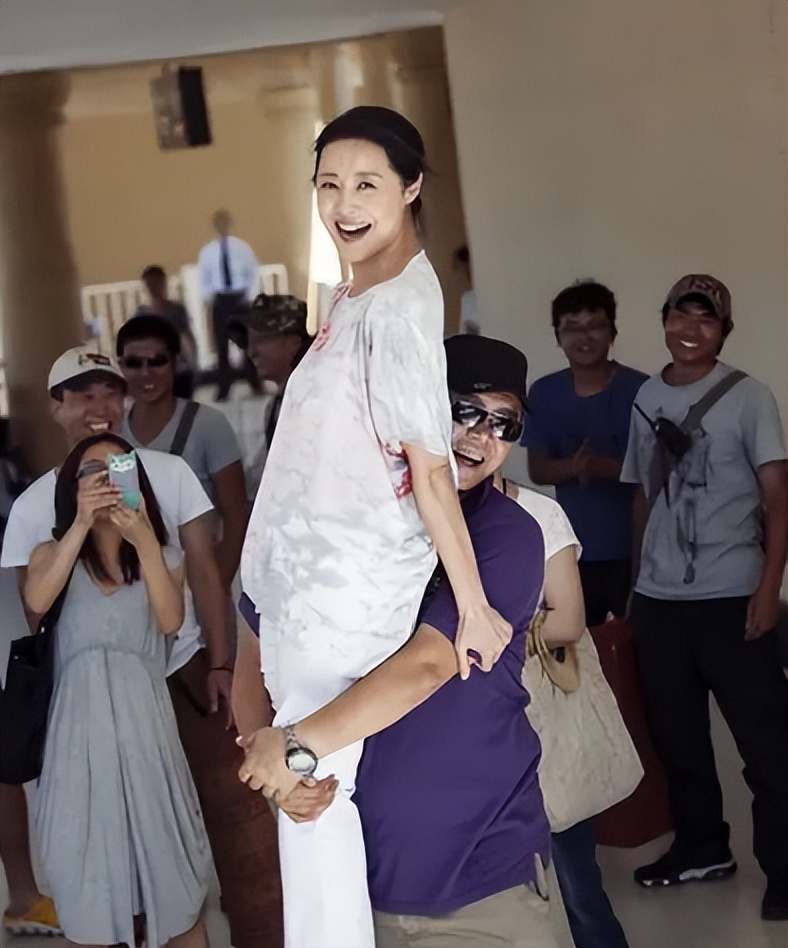 “三婚女人”刘蓓：刚怀孕就被二婚丈夫抛弃，带拖油瓶找前夫接盘