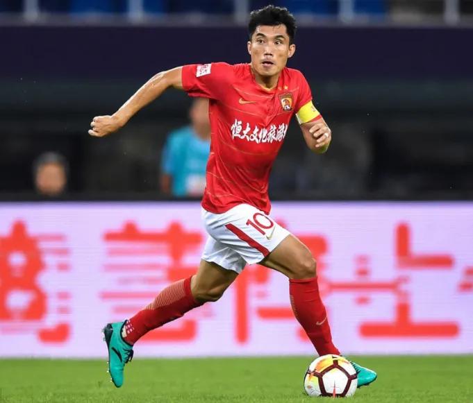 10座奖杯，永远的10号传奇