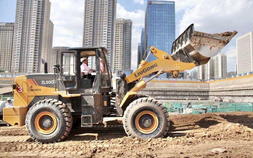 招聘叉车司机最新信息,襄阳叉车司机白班8小时招聘信息