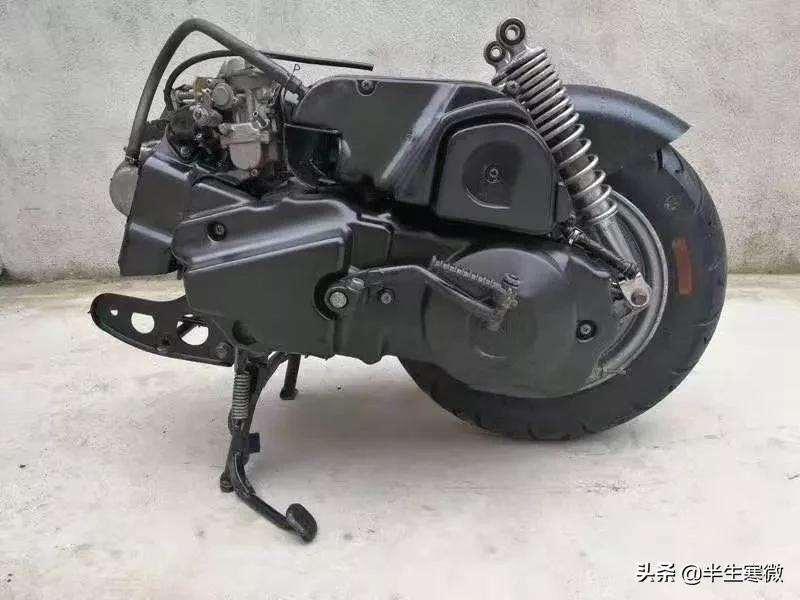 雅马哈凌鹰125多少公里才会烧机油,雅马哈凌鹰125踏板油耗高怎么办