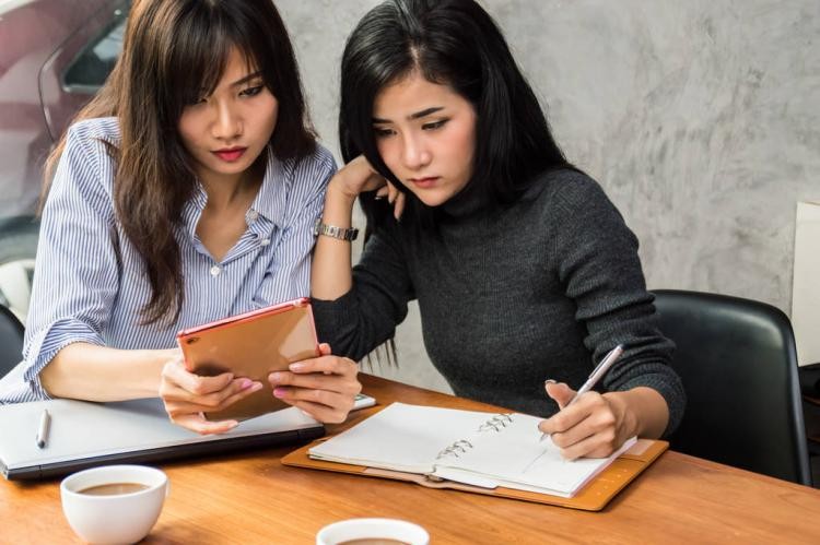 东*姑北**娘有多猛！女性文盲率全国倒数，喜提全国唯一男性庇护所