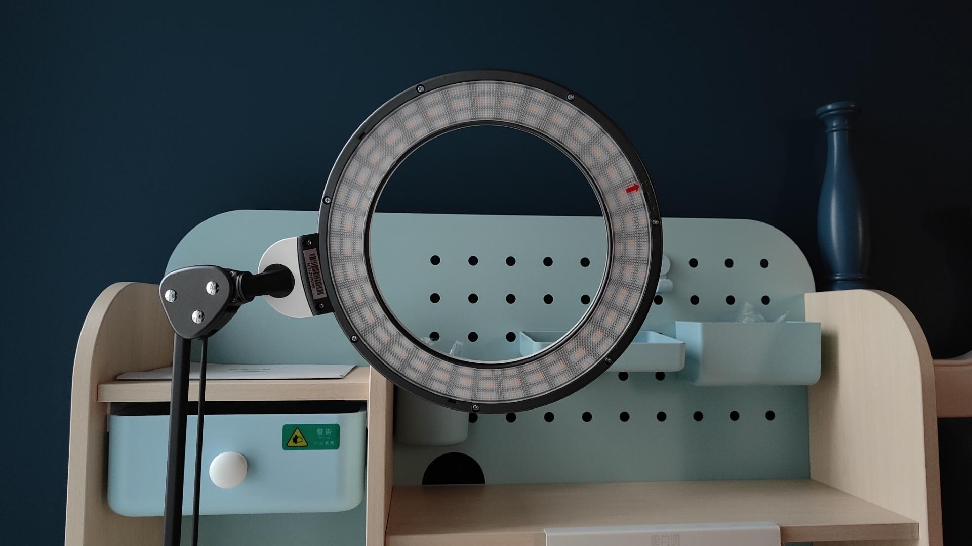 护眼灯要怎么选,护眼灯怎么选才不踩坑便宜