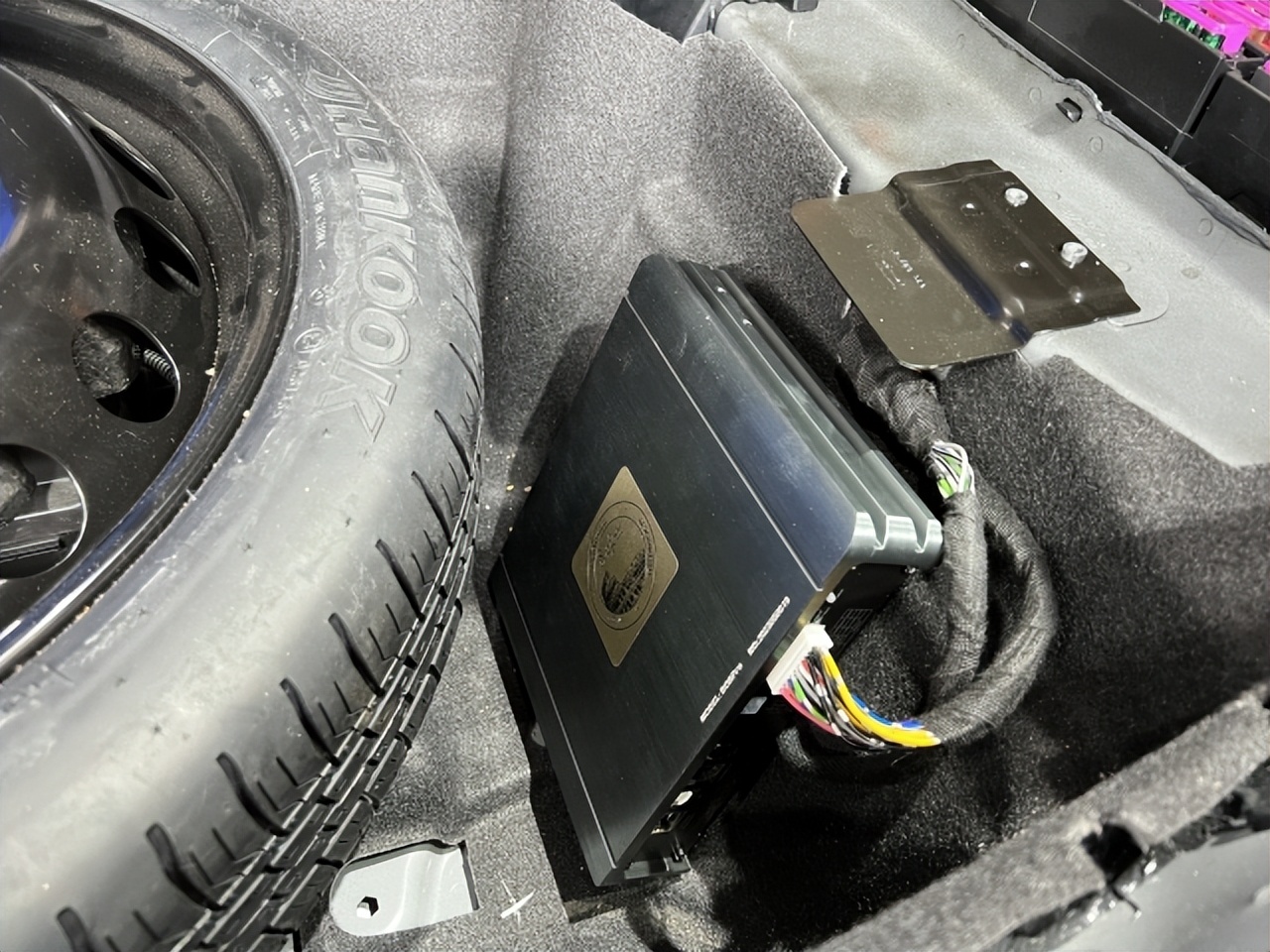 还原音乐细节！南昌大众辉昂汽车音响改装诗芬尼DS6.2两分频