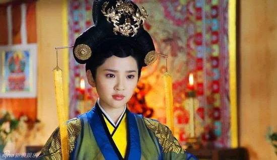 唐艺昕年轻时颜值,唐艺昕惊艳写真大图