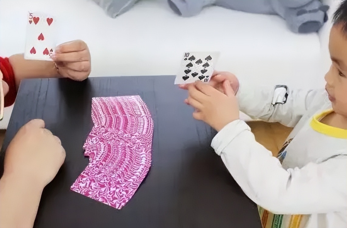 适合6-12岁孩子玩的扑克牌玩法,6-12岁扑克牌思维训练数学