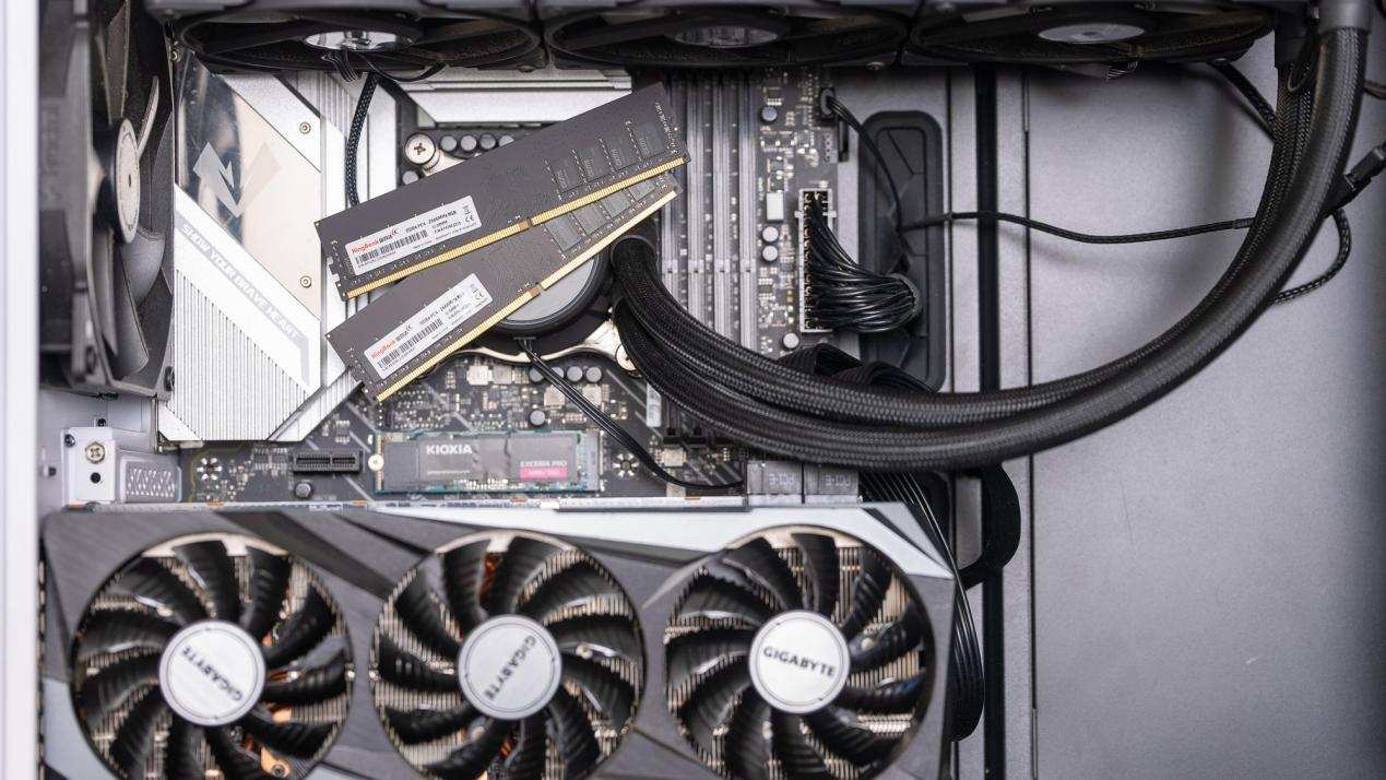 金百达内存条ddr42400,金百达ddr316008gb内存条测评