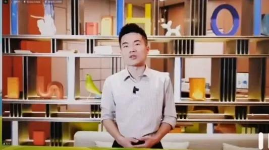 自称已懂种草莓的董宇辉老师，你显然误会了草莓尖尖和草莓屁屁