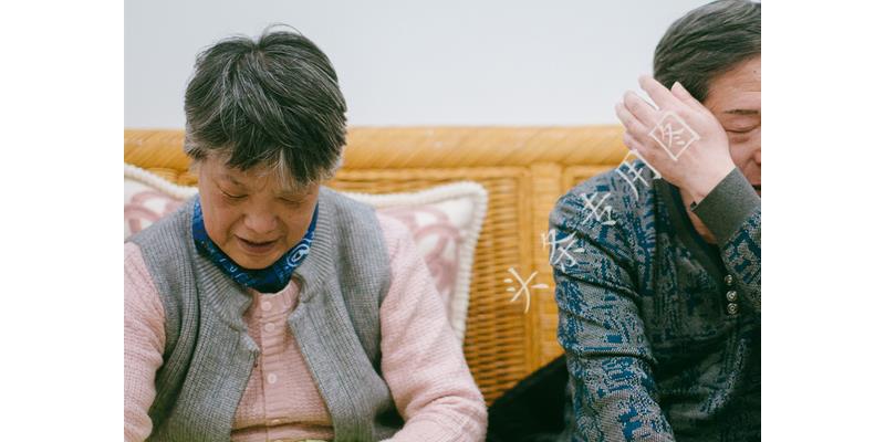 92岁老妈去世留下三个智障儿子,78岁老妈去世后三个女儿争房产