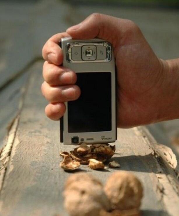 诺基亚输了，曾经的王者你还怀念吗？