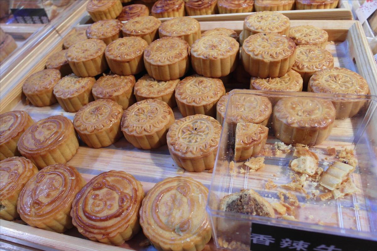 中秋送礼的规矩和禁忌,八月中秋不送月饼送什么好