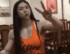 网恋奔现，这不叫“翻车”，应该叫“坠机”！哈哈哈