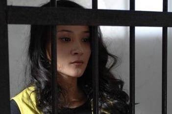 如果女性帮助男性强奸女性，会被判强奸罪？