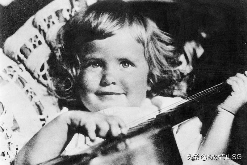 英格丽褒曼一生,女星英格丽褒曼奥斯卡奖