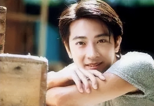 因一句：*鱼岛钓**是中国的，惨遭日本公司封杀20年，如今过得怎么样