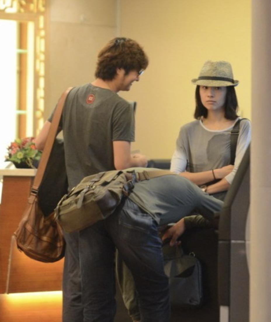 五位长得丑却娶了白天鹅的男星,5位长得丑却娶了白天鹅的男星