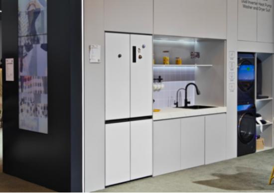 松下超薄冰箱怎么选择,美的高端冰箱怎么选