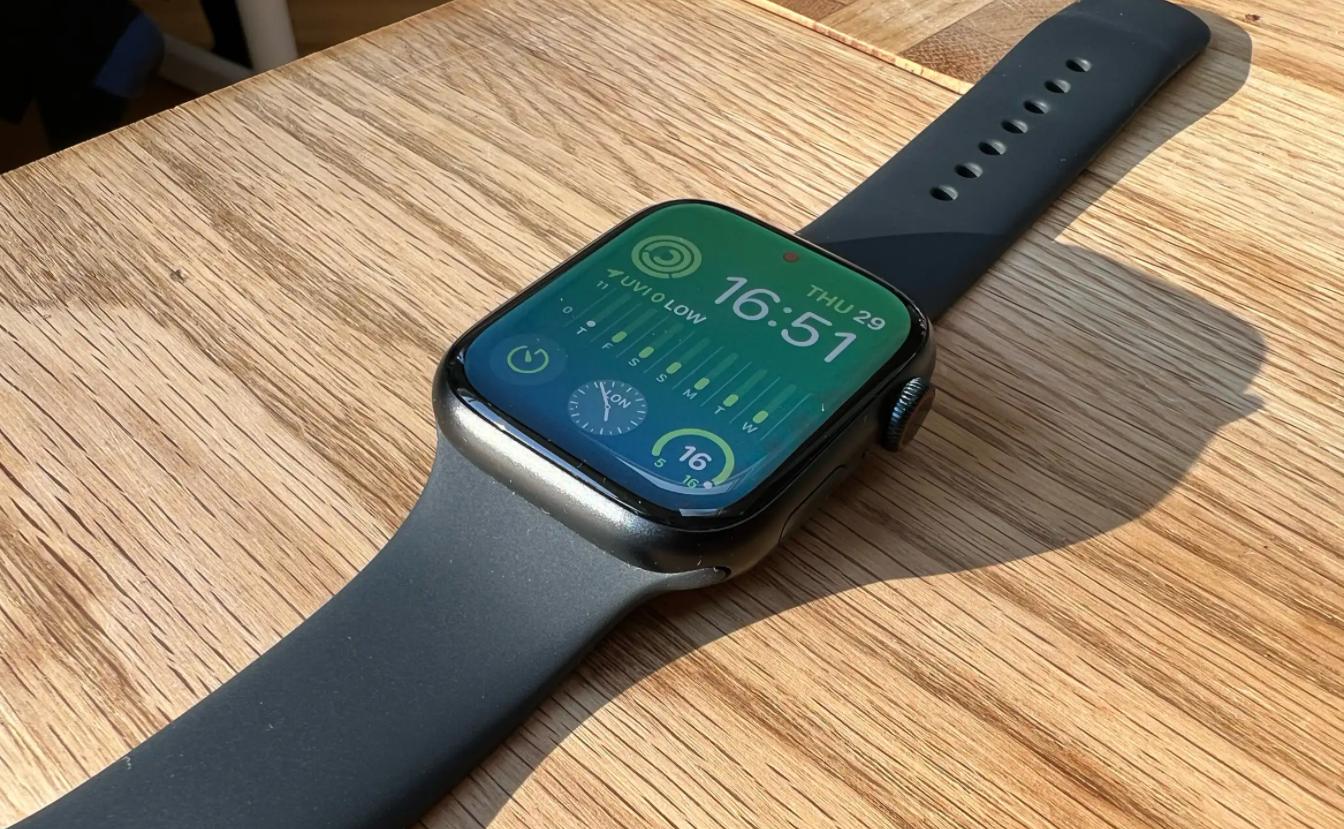 目前口碑最好的三款智能手表,目前最新款的智能手表是哪款