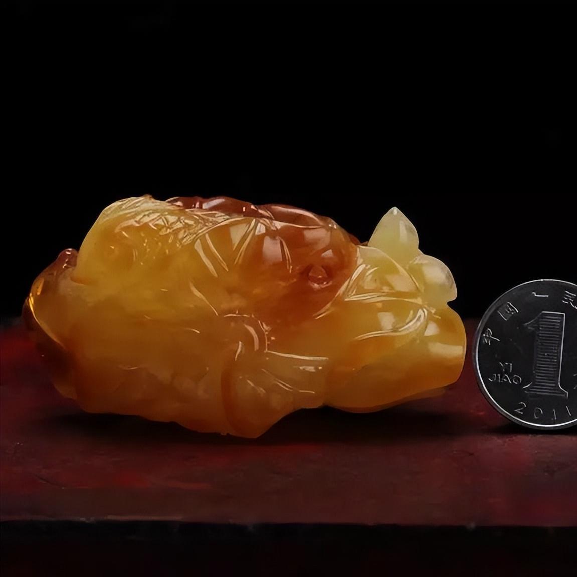 蜜蜡手串的保养方法和注意事项,蜜蜡该怎么保养最好用呢