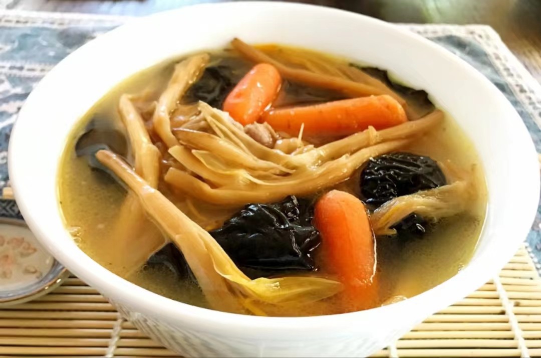 番茄丝瓜毛豆适合减肥,减脂期青菜和番茄怎么吃