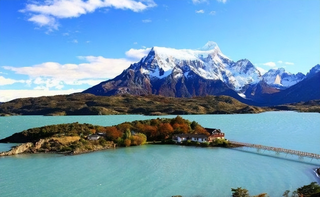 道德胜利到“胜利之国”——简析军事独裁时足球如何引发国家认同