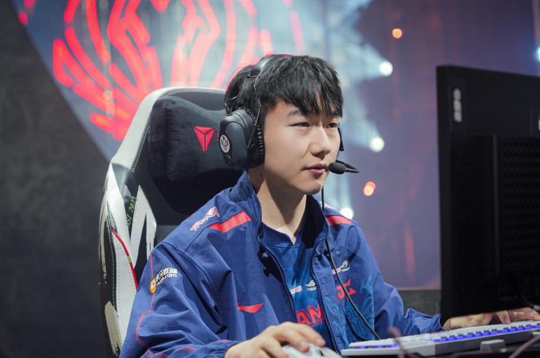 jdgmsi全部比赛,jdg夏季赛夺得冠军皮肤