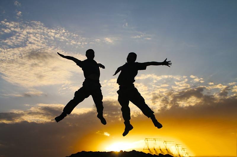 【日记里的军旅路】389:足球与篮球