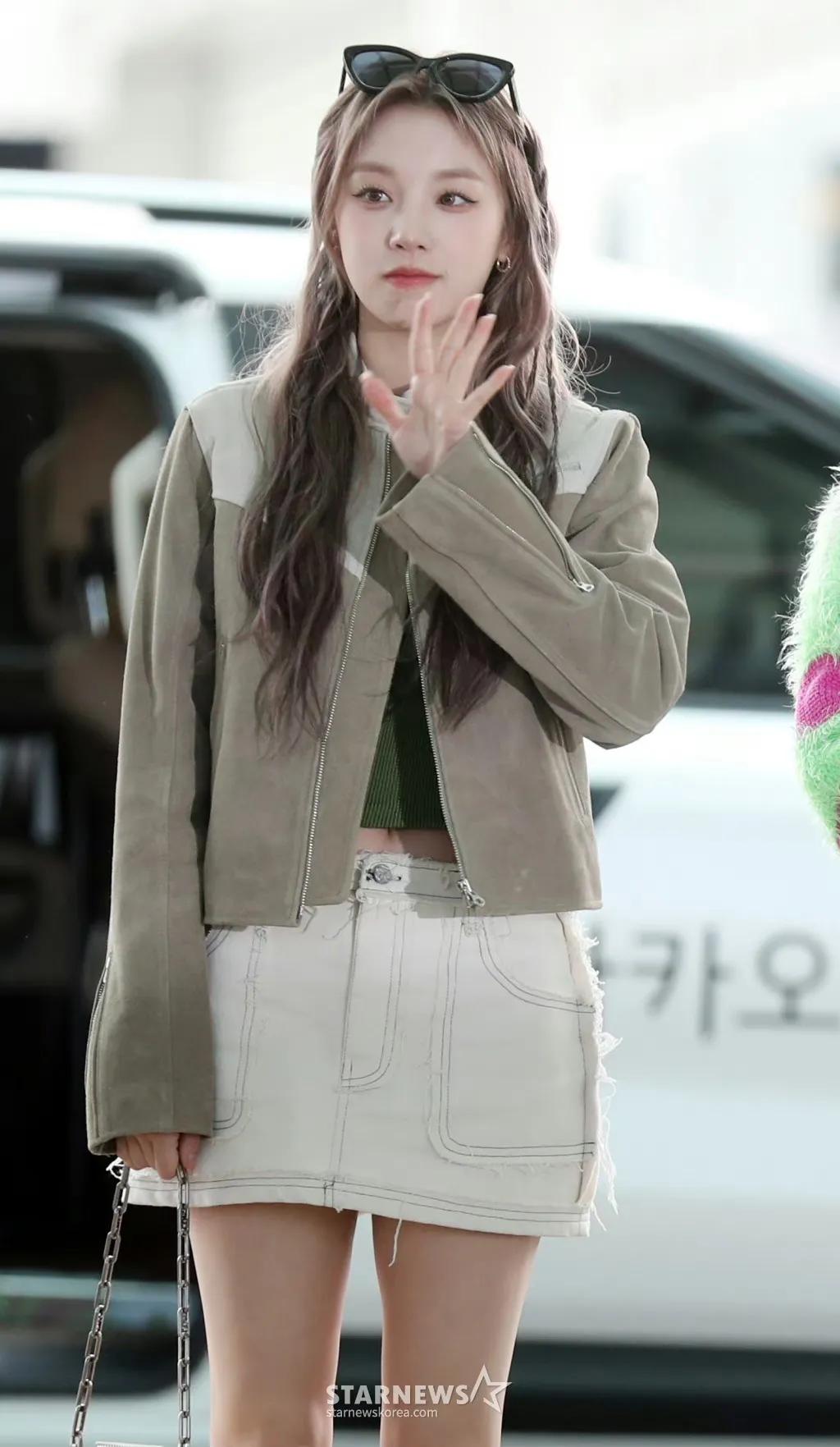 韩国女团机场*服私**穿搭