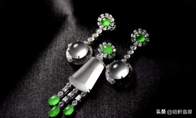 18k金镶嵌翡翠怎么那么便宜,翡翠银镶嵌和18k金镶嵌的区别