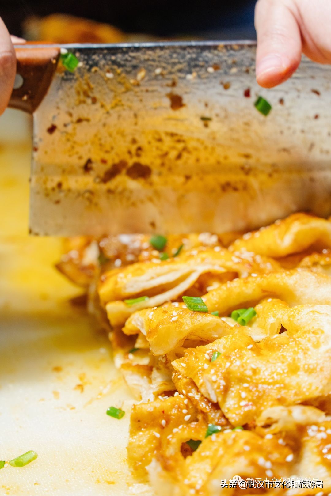 武汉这条街有多热闹,武汉这条街有500年历史