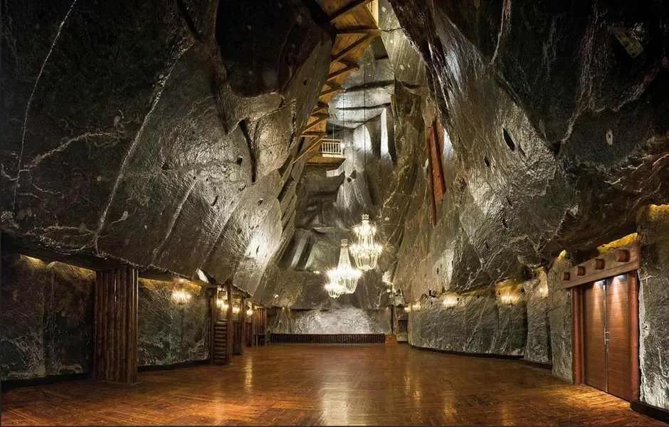 带你一分钟了解波兰,波兰的真实深度解析