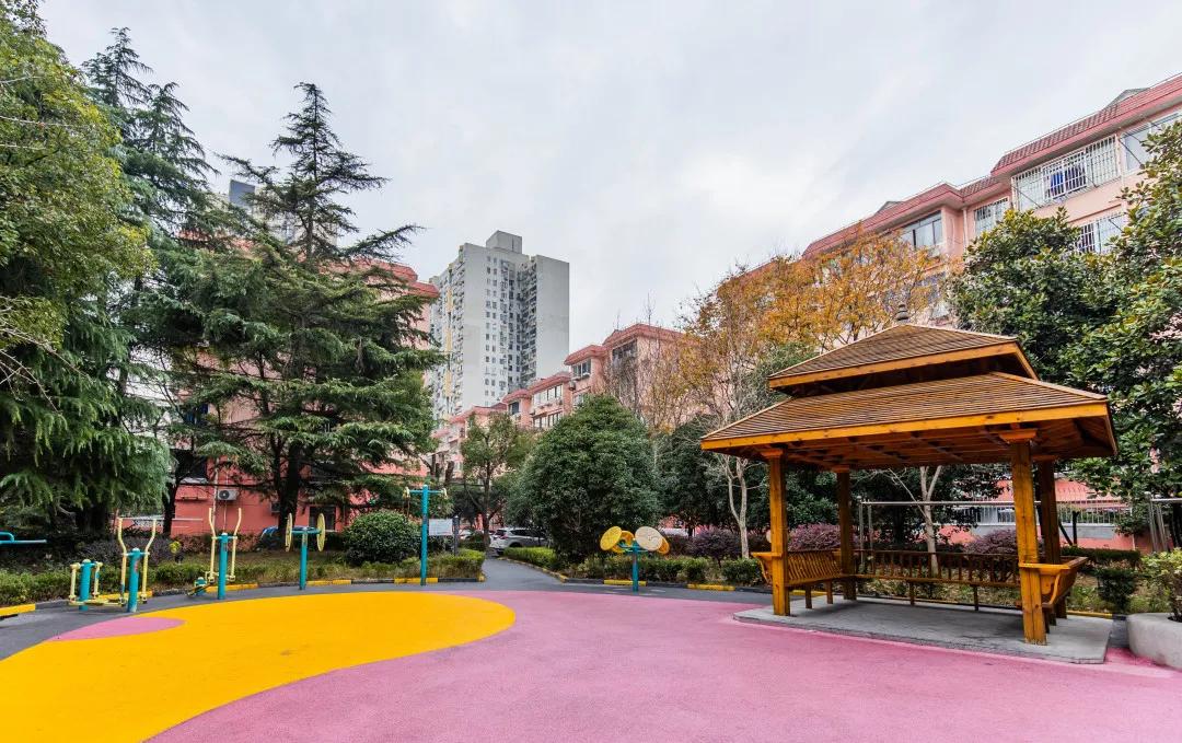 小区微改造环境大变样,天河体育西六运小区要大变样