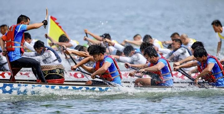 炸毛哥冯伟浚被求婚,炸毛哥冯伟浚走红图片