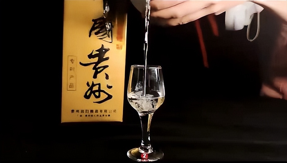 97香港回归赖茅纪念酒正品图片,97年香港回归赖茅特制酒2斤多少钱