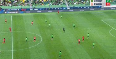 中超积分榜海港申花同积10分领跑,中超积分榜上海海港逆转取胜天津