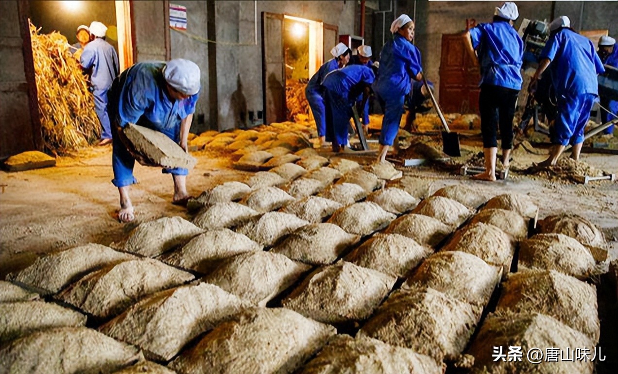 白酒出酒多少度口感最佳,白酒正常发酵几斤粮食出一斤酒