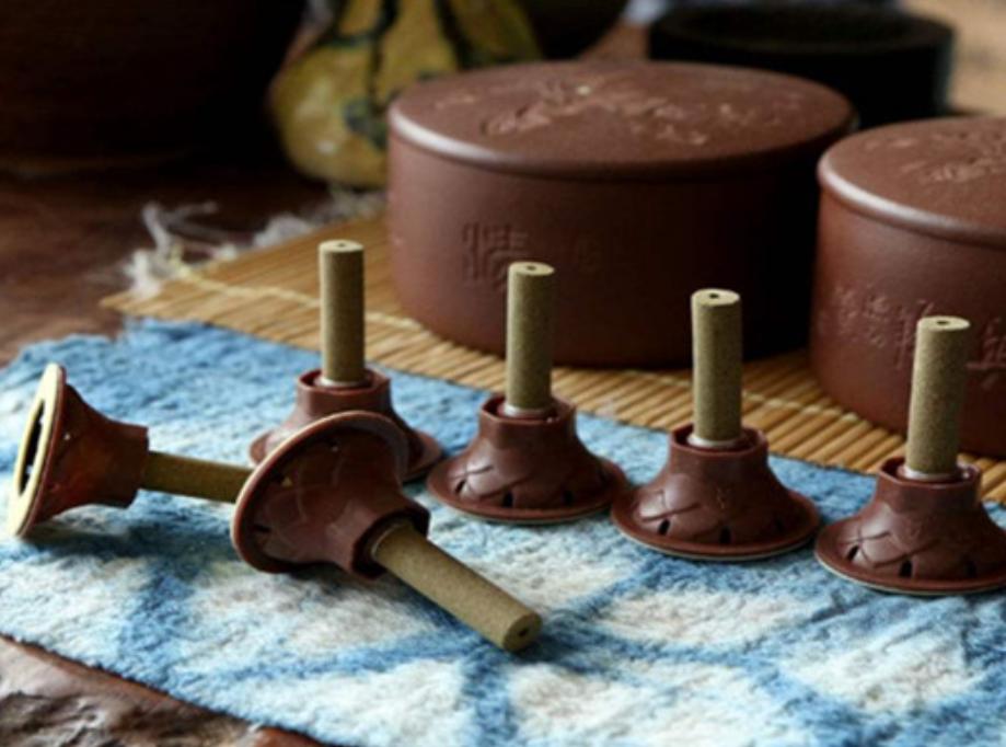 浅析唐五代时期，敦煌文献中所记载的民间治疗疾病的方法