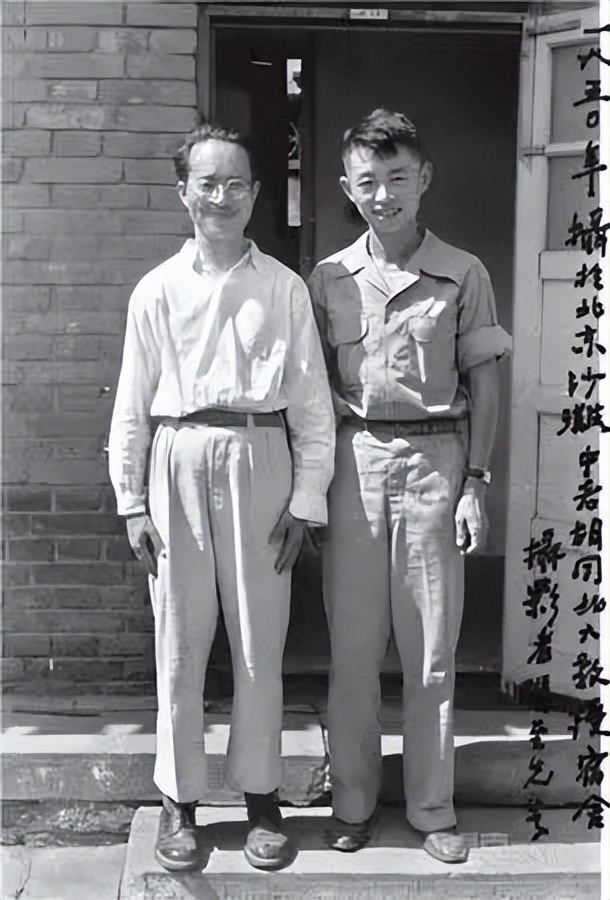 黄永玉老爷子视频,黄永玉老先生的视频