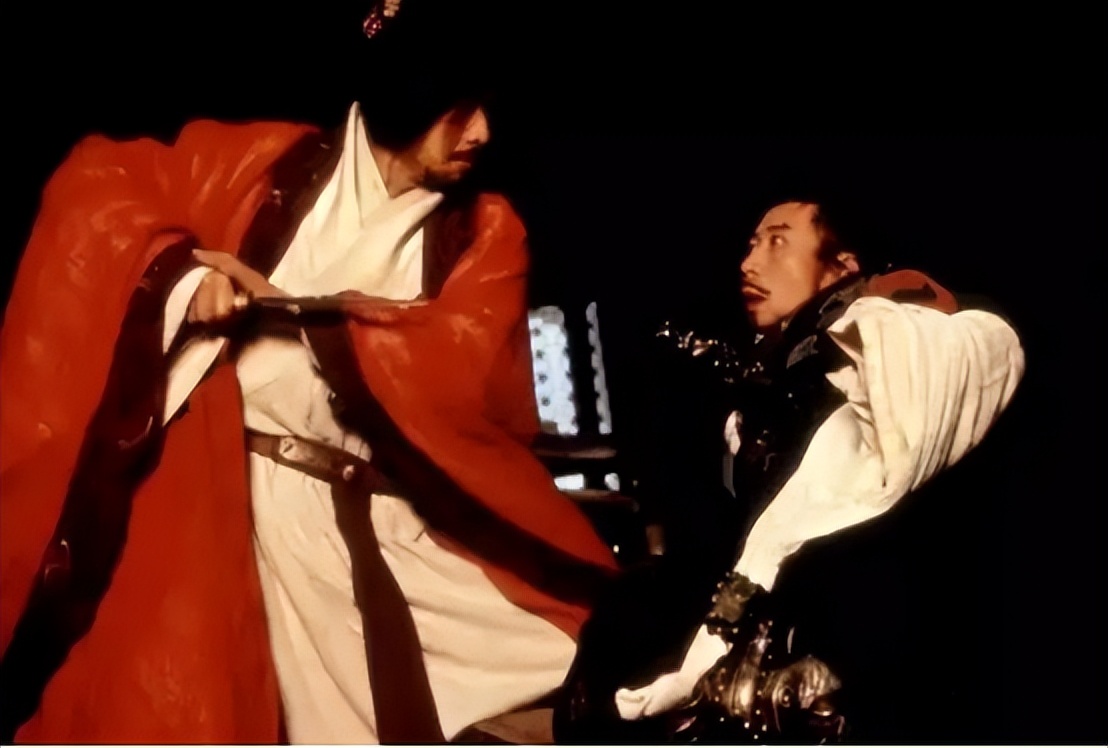 荆轲真的是武艺高超的第一刺客吗,荆轲武功低微