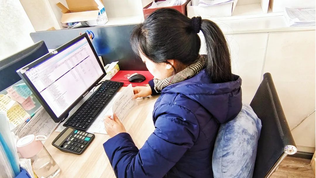 雄飞集团榜样|杜秀平：人生好似洪水在奔流