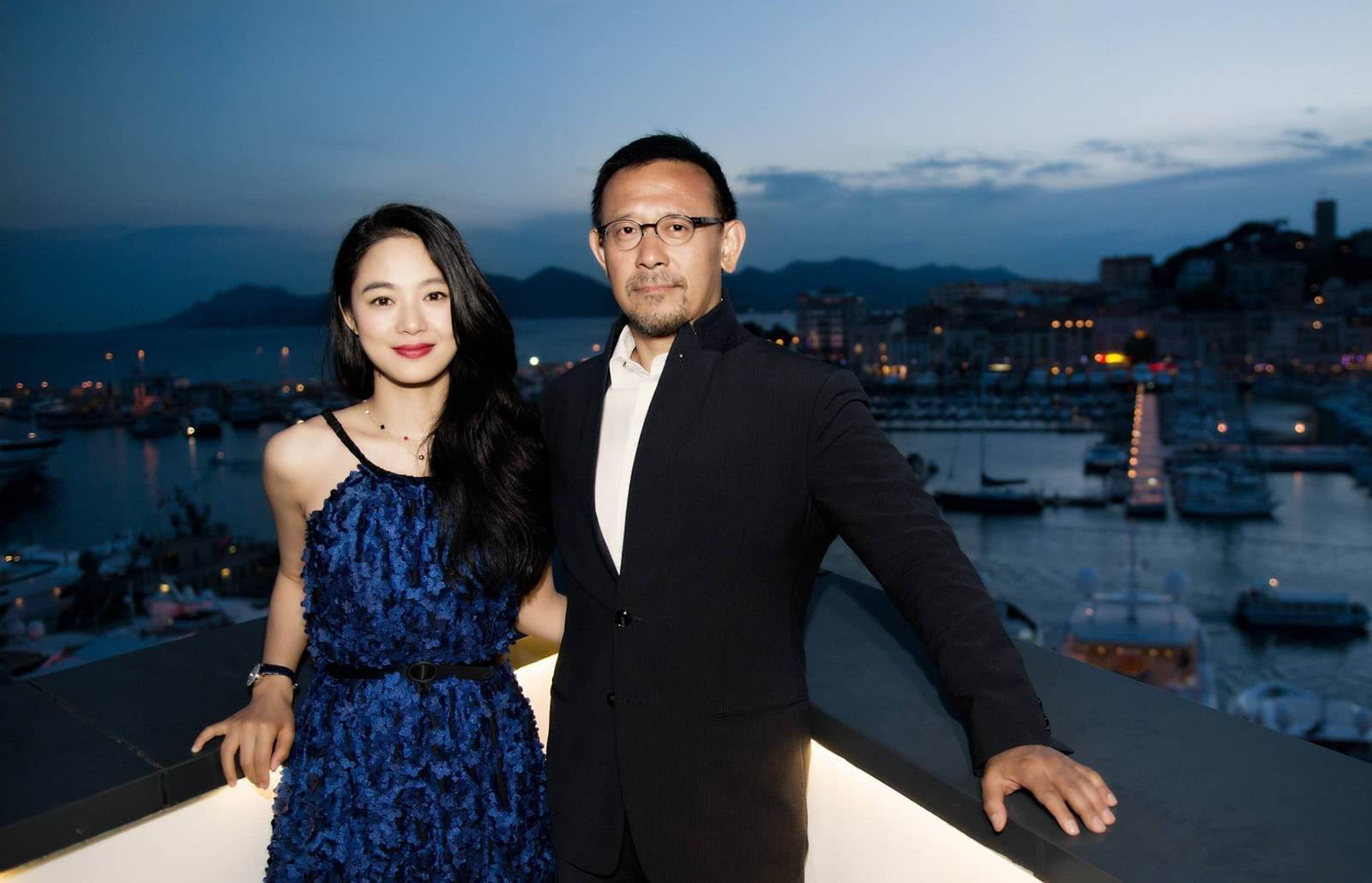 周韵支持姜文拍电影,周韵采访说如何拴住姜文