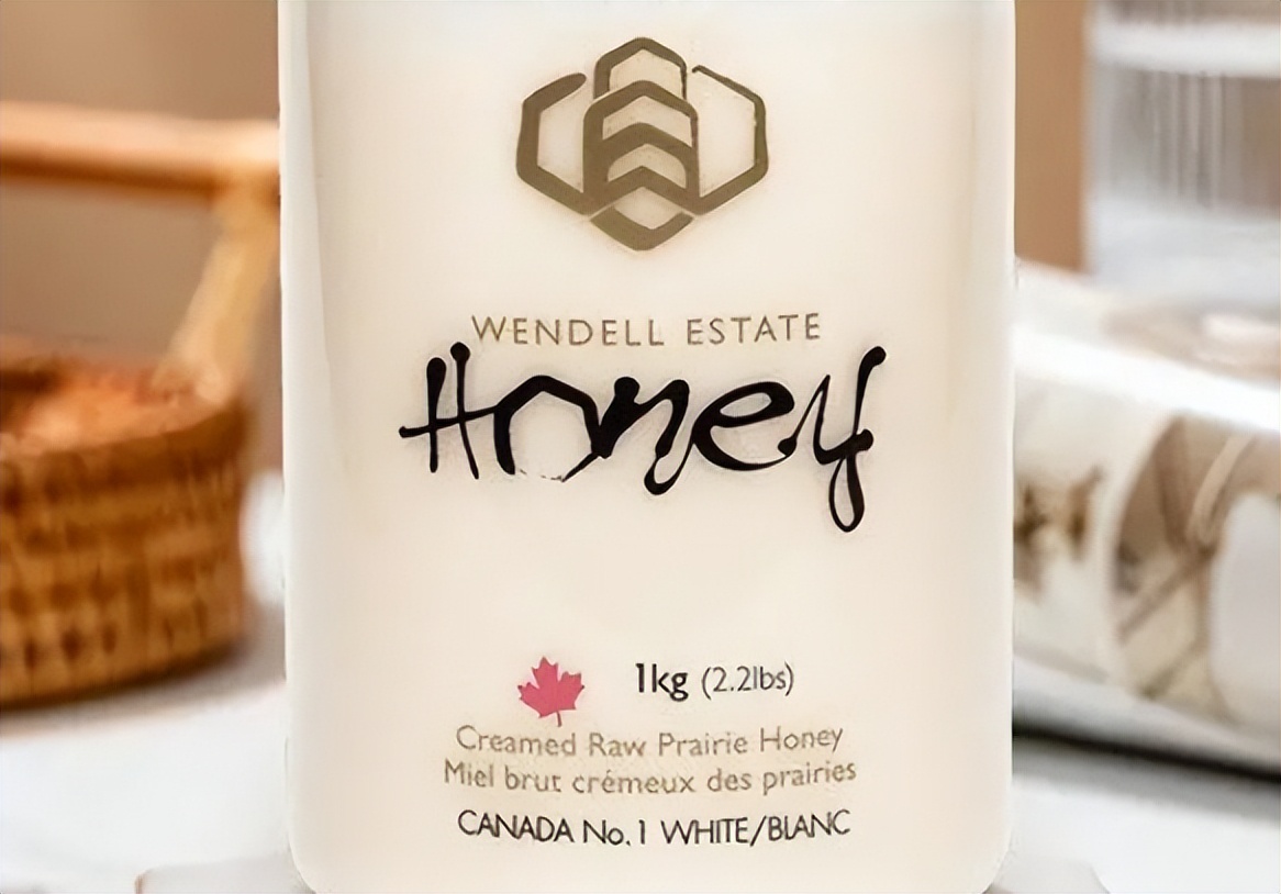 路边养蜂的卖的蜂蜜是真的吗,路边养蜂人买假蜂蜜么