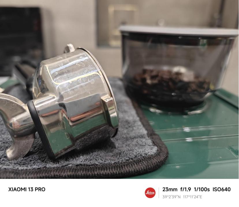 小米13外观使用体验,小米13全黑环境拍照测试