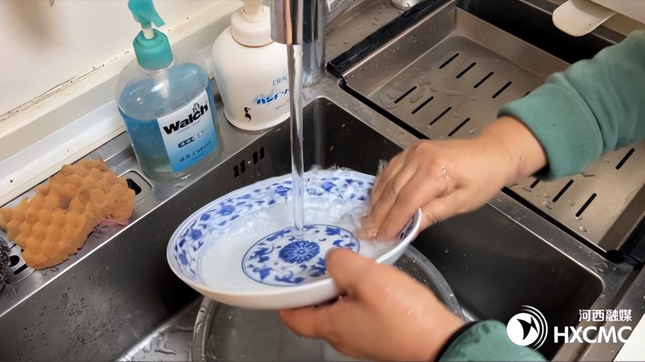 民心工程的建议和意见,二次供水设施的改造力度